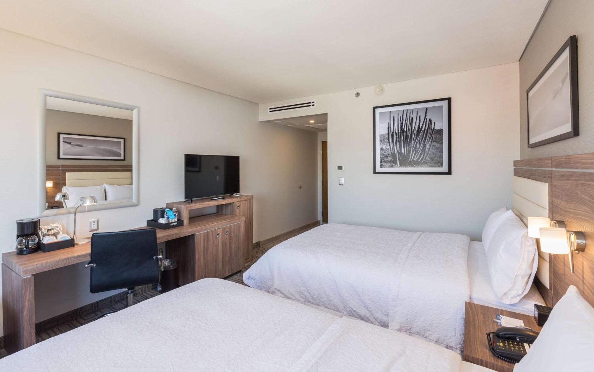 Hampton Inn By Hilton Tijuana Exterior foto